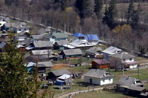 Продажа дома в селе: сколько налогов нужно будет заплатить в 2025 году