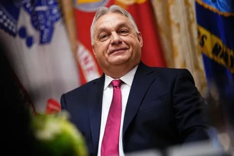 Орбан "вибив" у Трампа право обійти санкції та купувати російську нафту: у ЄС заговорили про нову кризу