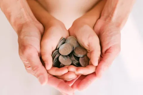 НБУ объявил сбор монет по всей Украине: в чем причина и куда можно сдать