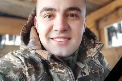 Умел шутить даже в окопах: погиб военный TikTok-блогер Максим Тимощук