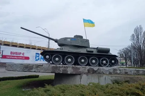 В Украине 16 новым городам присвоено звание города-героя: один из них — в глубоком тылу