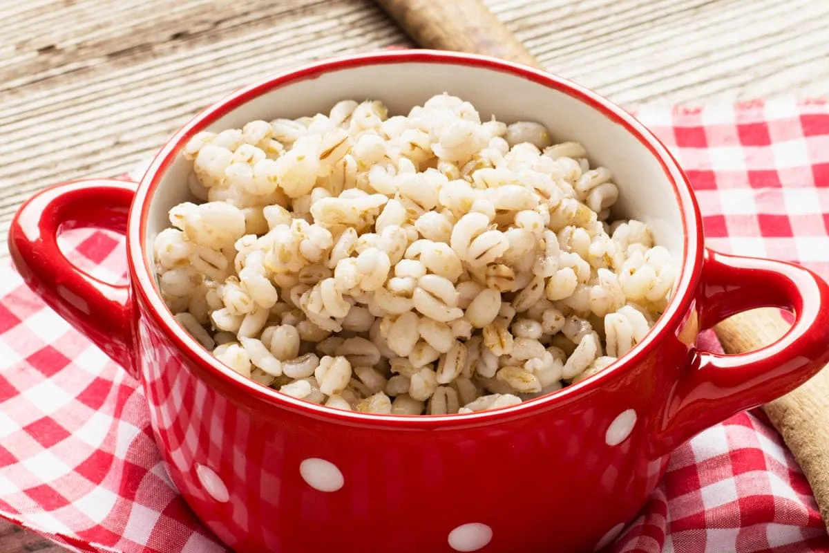 Диетологи назвали пять доступных круп, которые укрепляют сердце и сосуды - today.ua