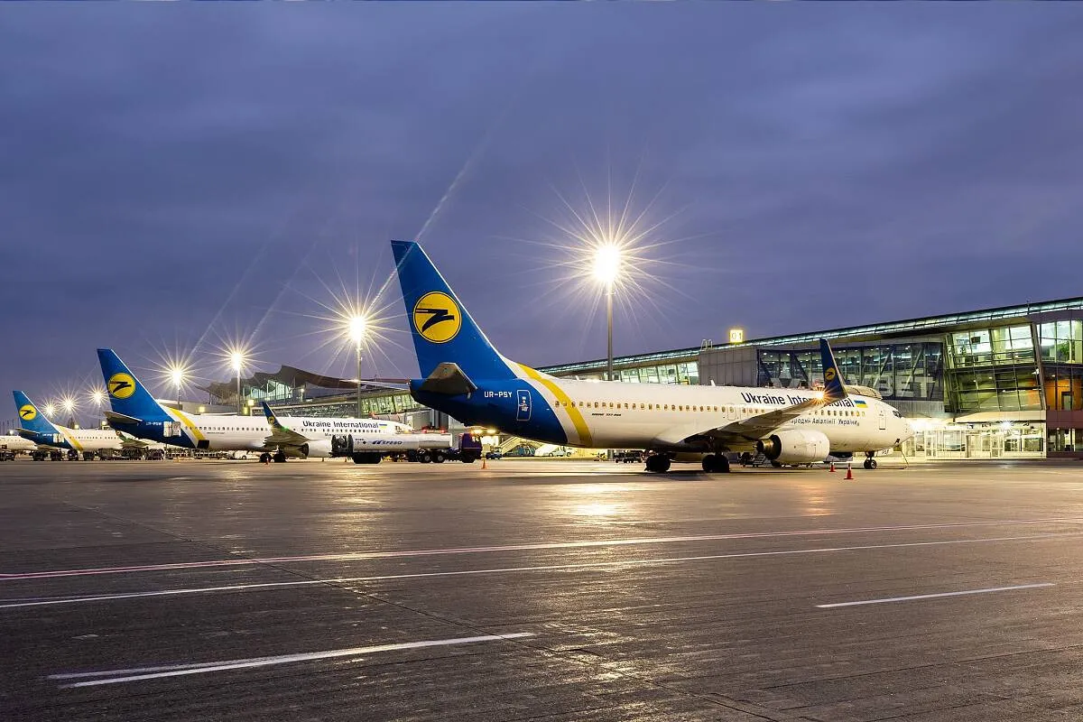 Украинское небо откроют для гражданских авиарейсов: правительство договаривается с партнерами о запуске воздушного сообщения - today.ua