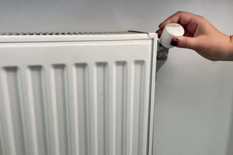 Украинцам установили разные тарифы на тепло: кому сколько придется платить в отопительный сезон