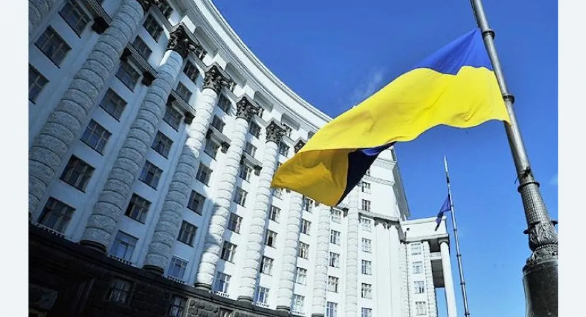 Правительство хочет исключить из списка защищенных русский и еще один язык - today.ua