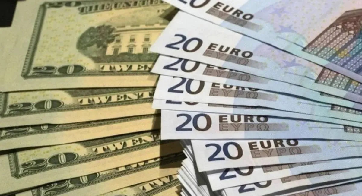 Долар і євро знову пішли в ріст: оновлений курс валют від НБУ на 9 грудня - today.ua