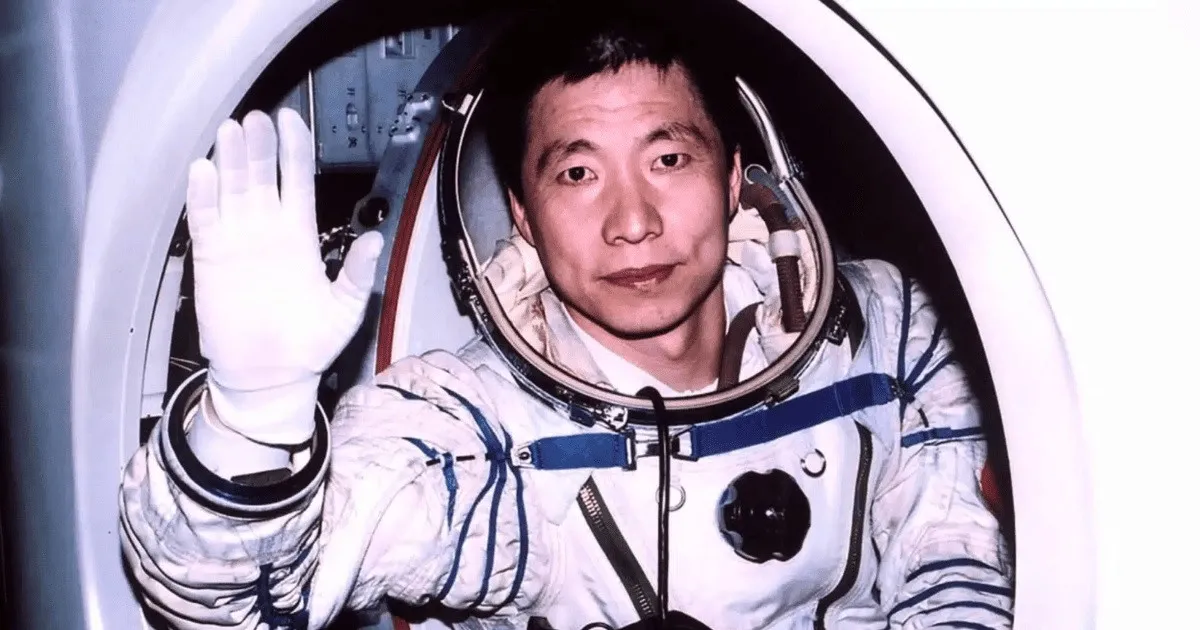 В космосе астронавты уже не в первый раз слышат стук по корпусу корабля: ученые не могут объяснить феномен В космосе астронавты уже не в первый раз слышат стук по корпусу корабля: ученые не могут объяснить феномен - today.ua