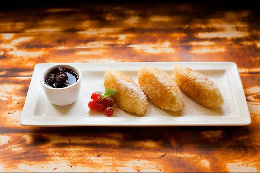 Ленивые пирожки со вкусом из детства: рецепт быстрого угощения для всей семьи Ленивые пирожки со вкусом из детства: рецепт быстрого угощения для всей семьи - today.ua