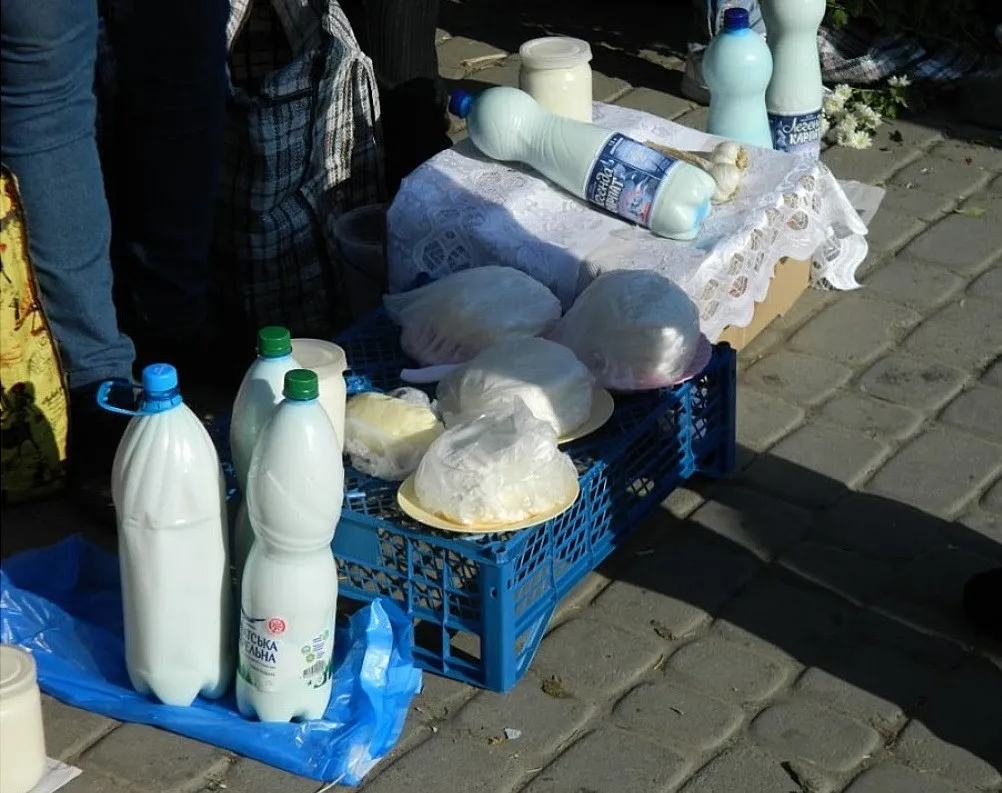 В Україні поширюється смертельне захворювання корів: громадян закликають не купувати молочних продуктів з рук В Україні поширюється смертельне захворювання корів: громадян закликають не купувати молочних продуктів з рук - today.ua