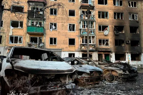 РФ нанесла удары дронами по многоэтажкам в Днепропетровской области: пострадало 10 человек (фото)