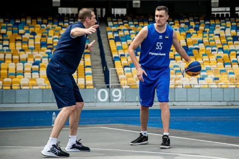 Український спорт зазнав болючої втрати: раптово на 35-му році життя  помер чемпіон України з баскетболу