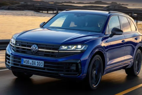 Volkswagen прощается с легендой: представлен финальный Touareg Final Edition
