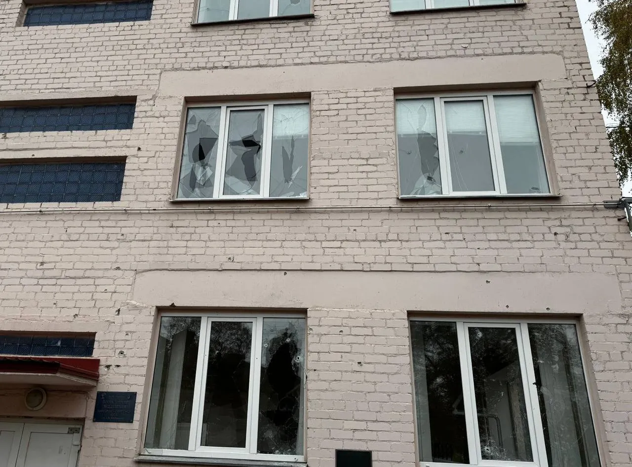 Много разрушений, есть жертвы: россияне атаковали десятками дронов Новгород-Северский - today.ua