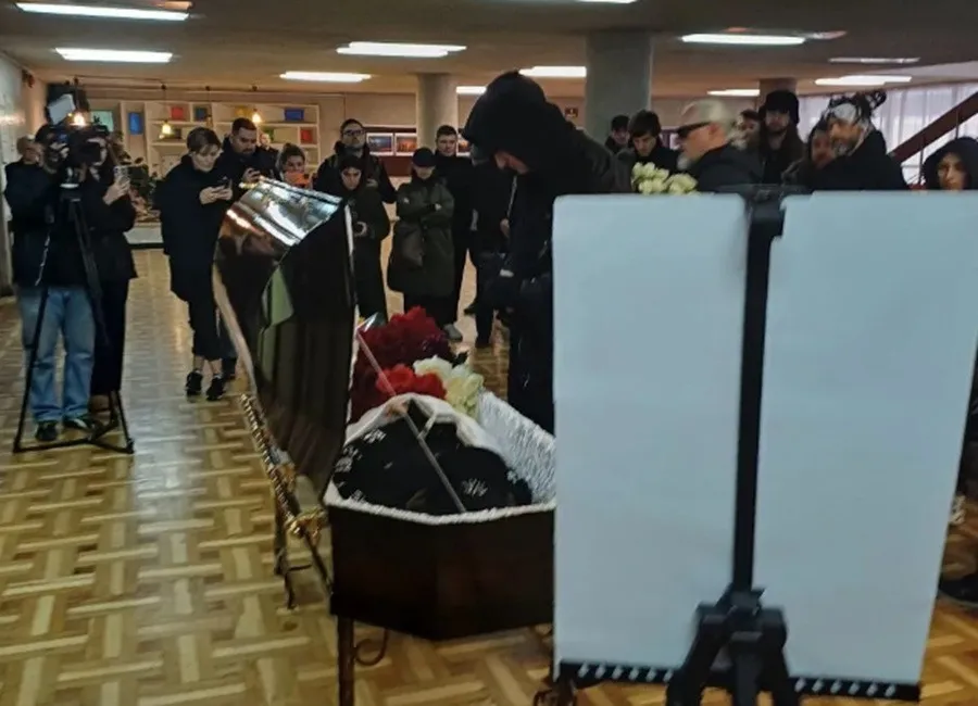 Україна провела засновника Green Grey Андрія Яценка в останню путь: як це було (фото) - today.ua