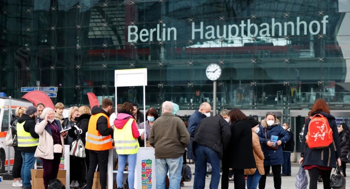 В Германии требуют сократить помощь и регулировать поток украинских беженцев - today.ua