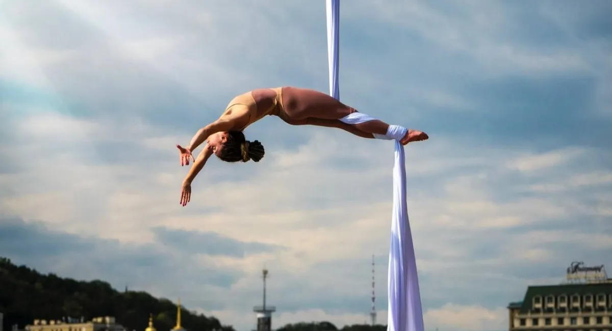 Кристина Потопальская: Воздушные и акробатические номера — это визуальная кульминация шоу на круизных лайнерах - today.ua