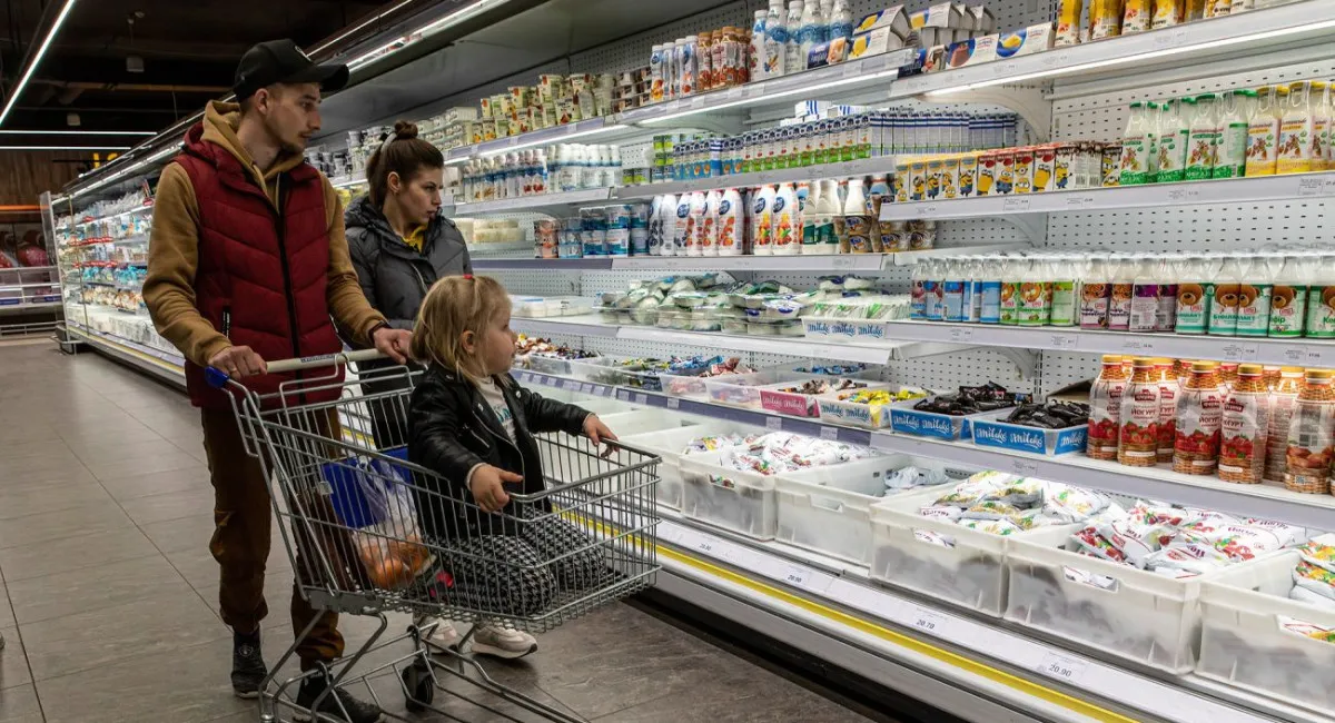 Супермаркеты превращаются в Пункты несокрушимости: где в Киеве магазины будут работать круглосуточно - today.ua