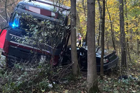 На польсько-українському кордоні сталася смертельна аварія: загинув водій з України (фото)