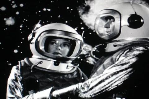 Погасла последняя звезда "золотого Голливуда": в 100 лет ушла легенда "Лесси" и "Затерянных в космосе"