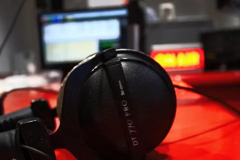 "Николай – Женя – Татьяна – Иван": радиостанция Судного дня в России передала странные сообщения