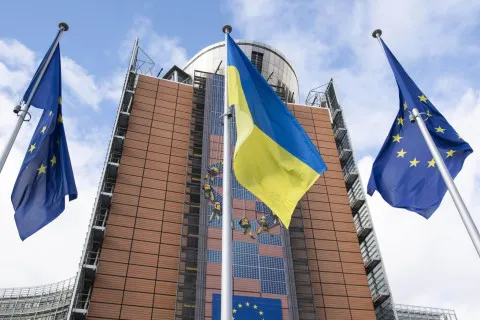 Брюссель требует действий: Еврокомиссия давит на ЕС из-за российских активов