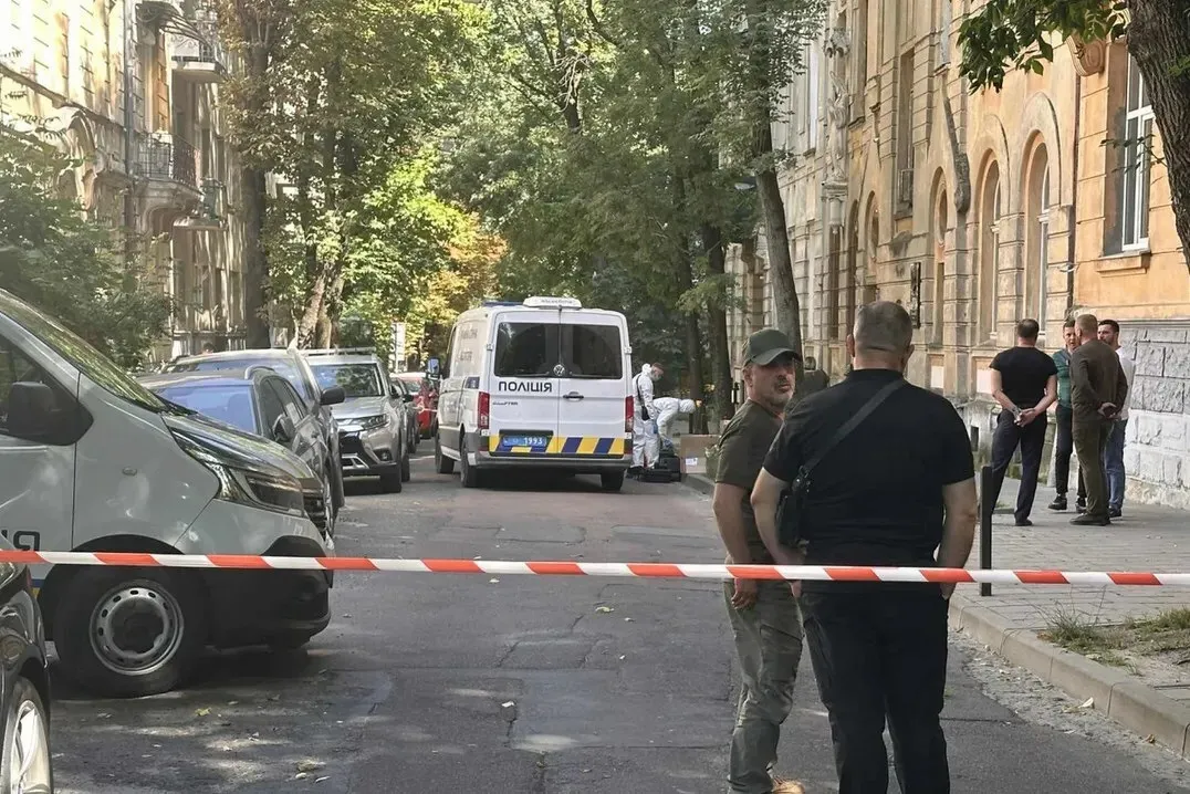 Нападник зробив фатальну помилку: експерт з безпеки розповів, як вдалося вирахувати вбивцю Андрія Парубія Нападник зробив фатальну помилку: експерт з безпеки розповів, як вдалося вирахувати вбивцю Андрія Парубія - today.ua