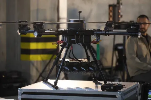 Восемь "стрел" с неба: в Украине представили новый дрон-бомбардировщик JET MAX.