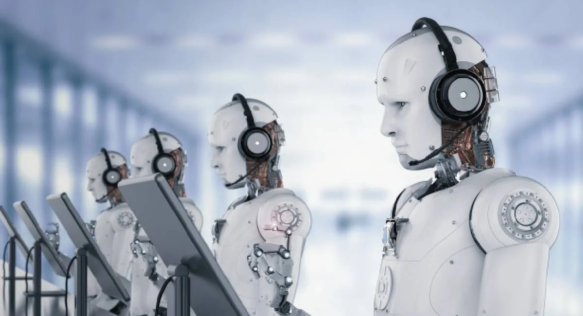 Будут работать еще максимум год: представители двух профессий могут потерять работу из-за ИИ - today.ua