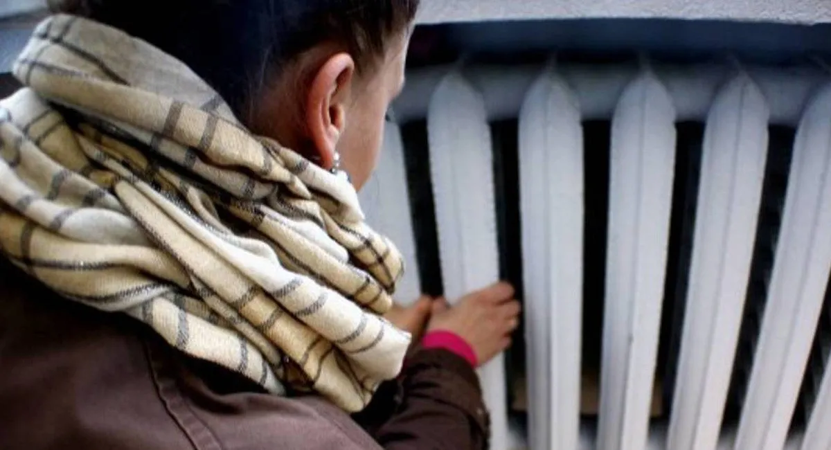 Україна входить у зиму з ризиками для теплопостачання: експерт назвав міста з найскладнішою ситуацією - today.ua