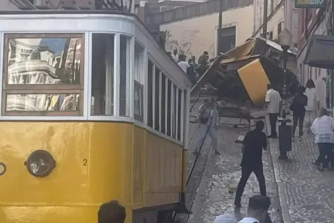 Аварія, що сколихнула Європу: в Лісабоні фунікулер врізався в будівлю, щонайменше 15 загиблих