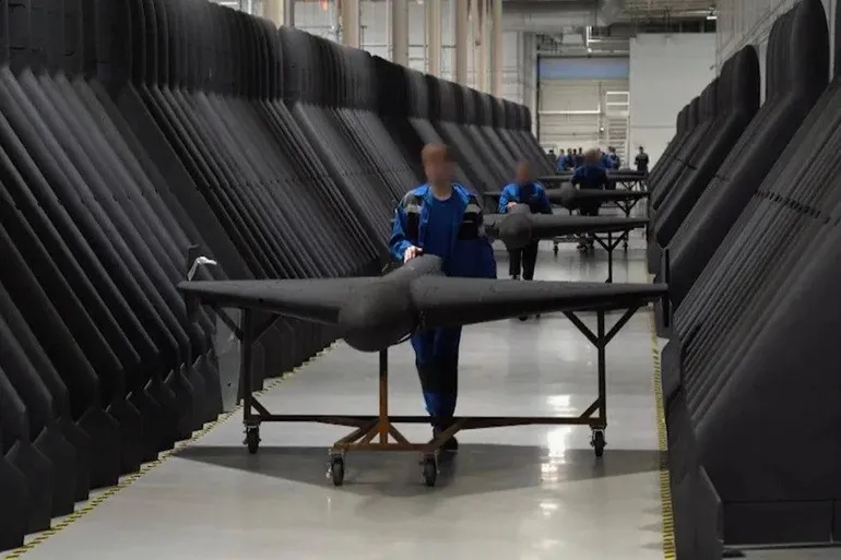 Предательство на 63 миллиона долларов: одна из стран мира массово поставляет России компоненты для дронов - today.ua