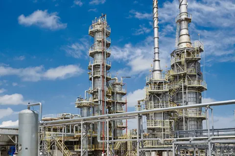 Силы обороны нанесли ряд успешных ударов по стратегическим объектам на территории РФ (фото, видео)