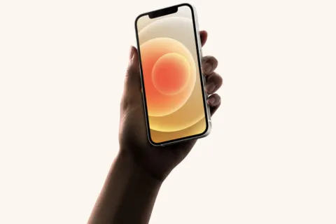 Улюбленець користувачів: який старий iPhone визнано найкращим смартфоном Apple у 2025 році