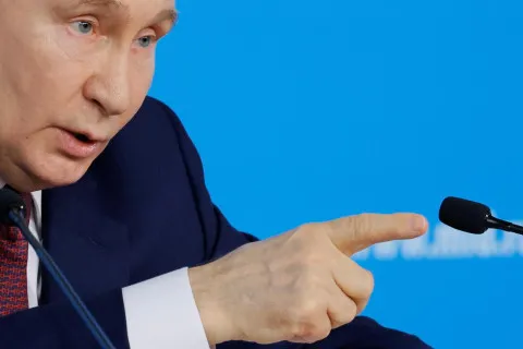 Путин заявил о готовности прекратить боевые действия в районе Купянска и Покровска при одном условии