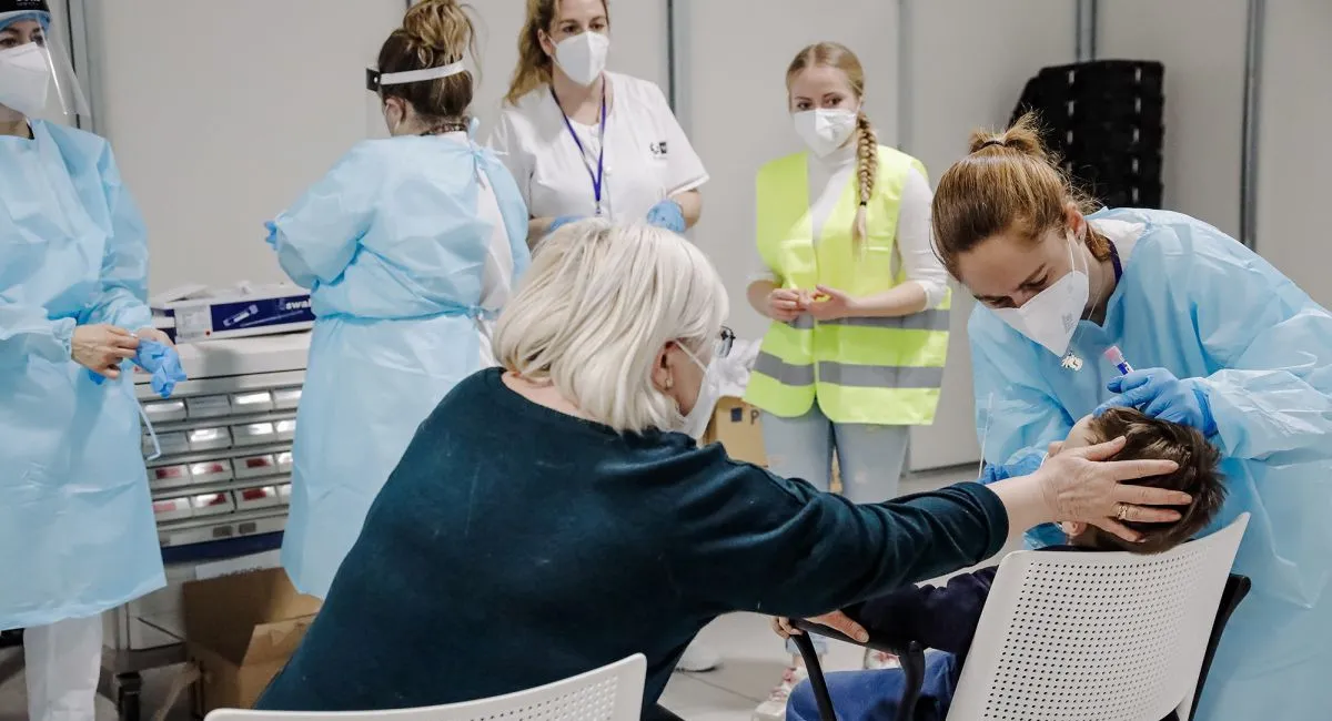 Польща обмежить медичні послуги для українських біженців - today.ua