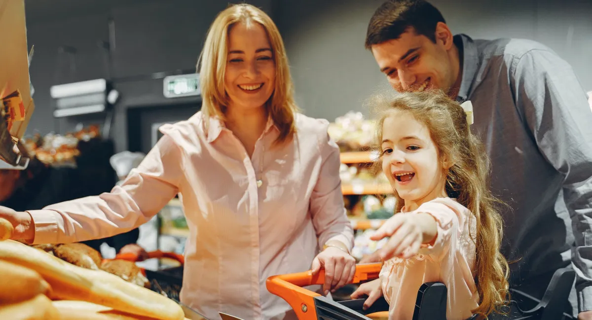 Украинцев беспощадно обманывают в супермаркетах: что скрывают за акциями и скидками крупные торговые сети - today.ua