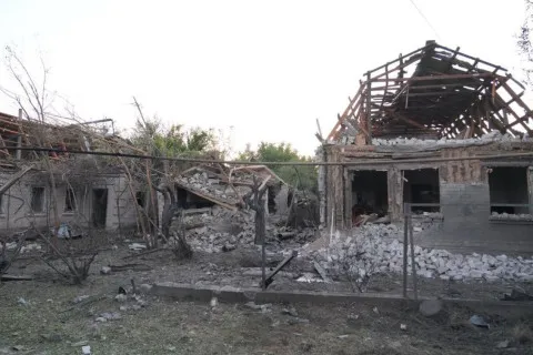 Армия РФ нанесла удар по пригороду Запорожья: разрушены дома и отсутствует электроэнергия (фото)