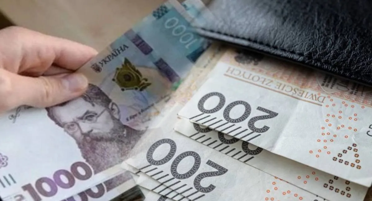 Україна та Польща готуються підвищити мінімальні зарплати: як зміниться дохід працівників - today.ua