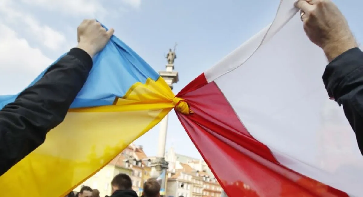 Українців, що отримують допомогу на дітей у Польщі, тепер перевірятимуть щомісячно - today.ua