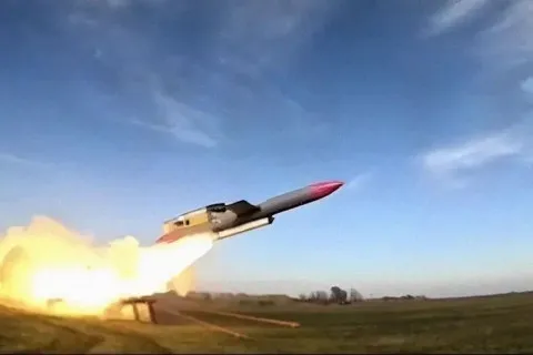 Ракета Фламинго может изменить ход войны и гарантировать послевоенный мир: удастся ли масштабировать ее производство 