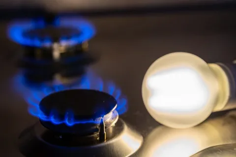 Стали известны тарифы на газ и электроэнергию для населения, которые будут действовать с 1 октября