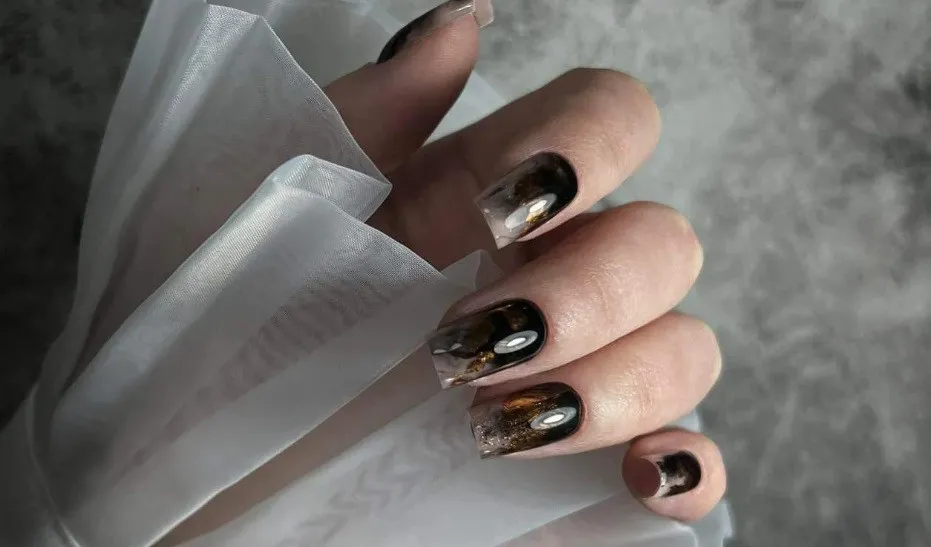 Самый модный осенний маникюр: какие оттенки и дизайны помогут создать эффектный нейл-арт Самый модный осенний маникюр: какие оттенки и дизайны помогут создать эффектный нейл-арт - today.ua
