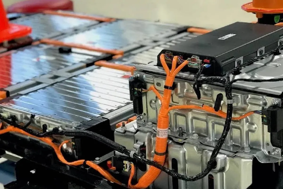 Надежность электрокаров под сомнением: эксперты раскрыли главный недостаток - today.ua