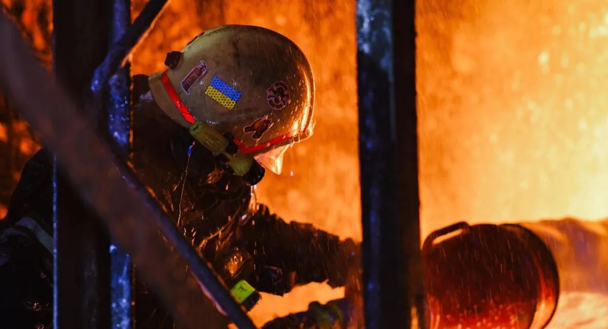 Нічна атака РФ: вибухи лунали у Запоріжжі, Харкові та Чугуєві (фото) - today.ua