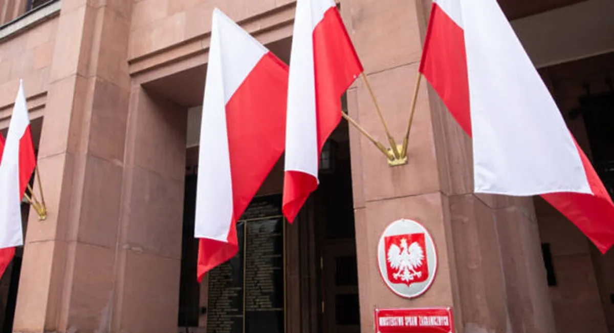 МЗС Польщі б’є на сполох: полякам радять негайно залишити Білорусь через серйозні ризики - today.ua