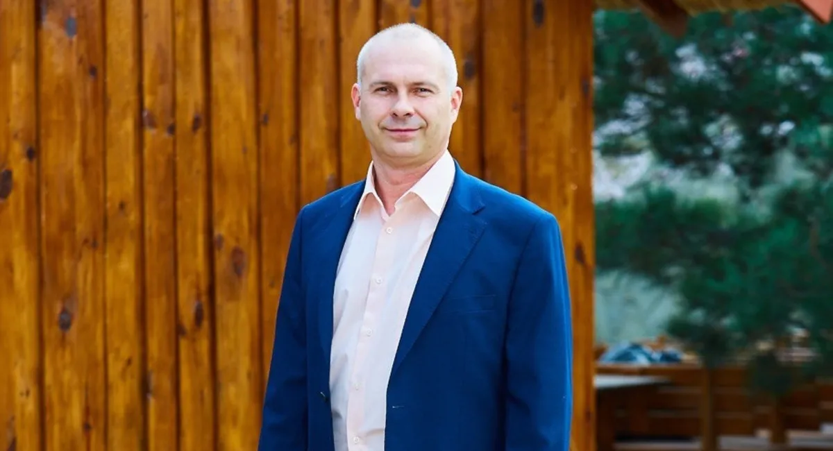 Плавучий кран Бригадир Ковиза: експертний погляд керівника Євгена Лукіна зсередини - today.ua