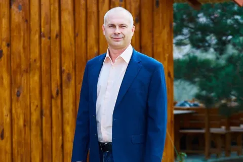 Плавучий кран "Бригадир Ковиза": експертний погляд керівника Євгена Лукіна зсередини