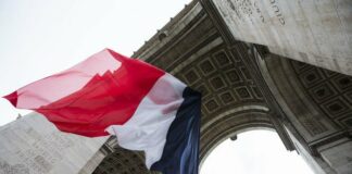 МЗС Франції про скандальний польський закон: Ніхто не може переписувати історію - today.ua