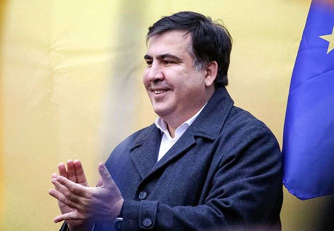 Саакашвілі попросив Порошенка повернути йому українське громадянство