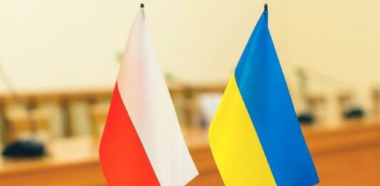 Робота для українських біженців: з якими проблемами вони зіткнулися у Польщі - today.ua